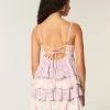 Mini abito babydoll con scollo a V e volant a balze Mini abito babydoll con scollo a V e volant a balze