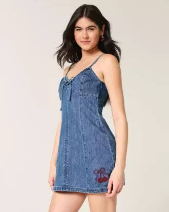 Mini abito con grafica in denim e ciliegie