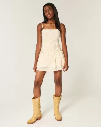 Mini abito con pizzo