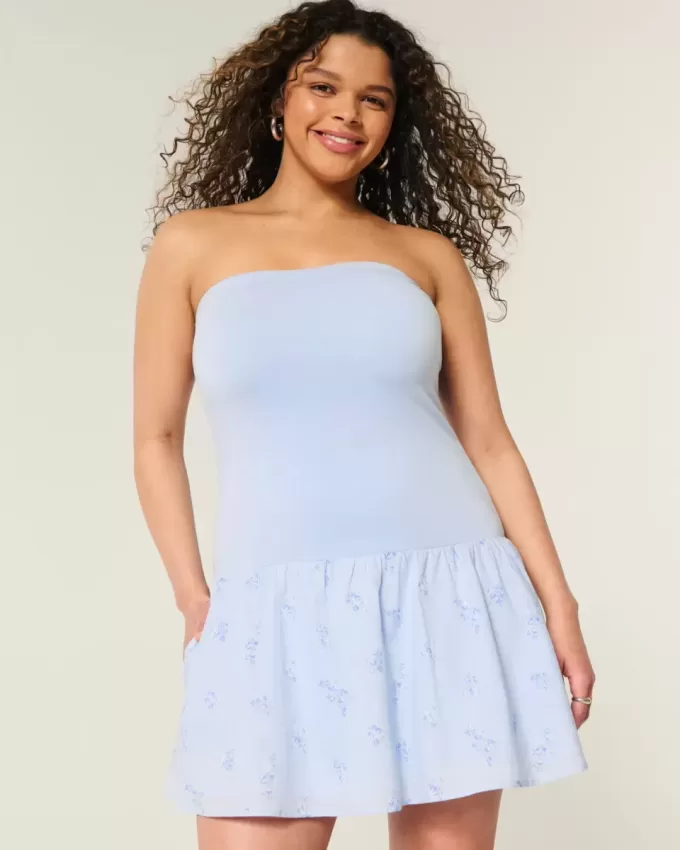 Mini abito in maglia senza spalline con vita bassa