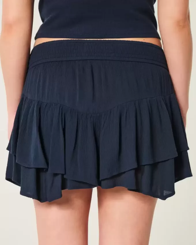 Mini gonna pantalone a strati con orlo asimmetrico Mini gonna pantalone a strati con orlo asimmetrico