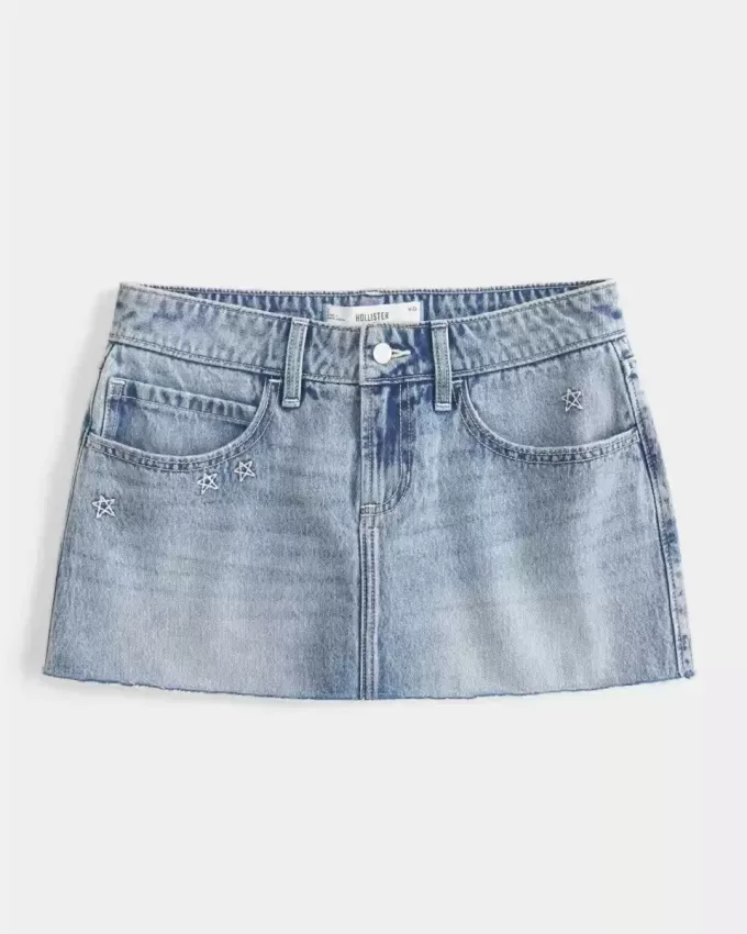 Mini gonna-pantalone in denim a vita bassa con stelle ricamate
