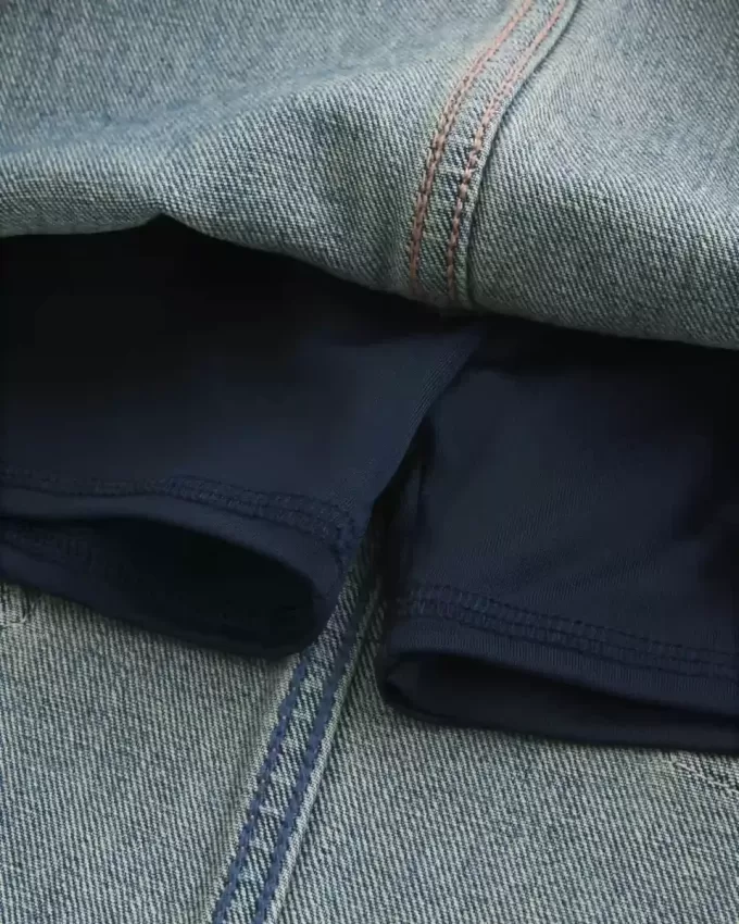 Mini gonna-pantalone in denim ricamato lavaggio medio Mini gonna-pantalone in denim ricamato lavaggio medio