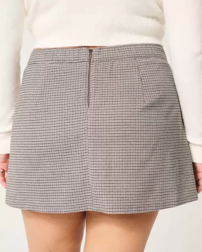 Mini gonna-skirt a trapezio Mini gonna-skirt a trapezio