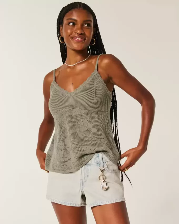 Mini shorts in denim chiaro a vita bassa