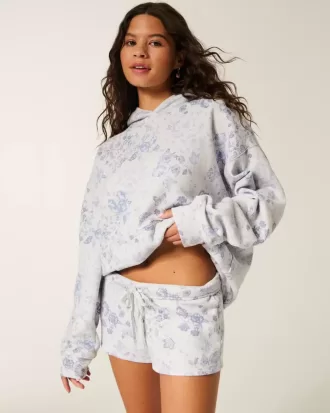 Mini shorts in pile