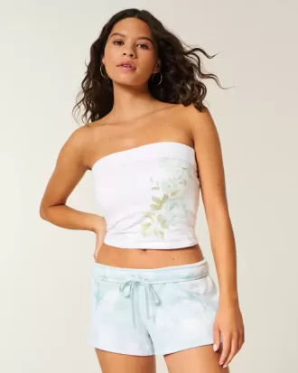 Mini shorts in pile