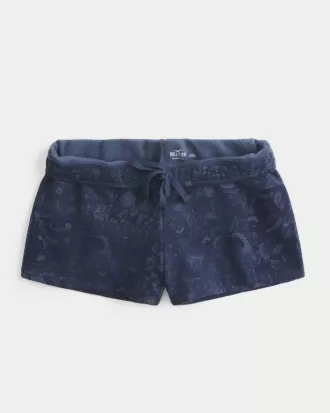 Mini shorts in pile