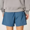 Pantaloncini da calcio larghi a metà coscia