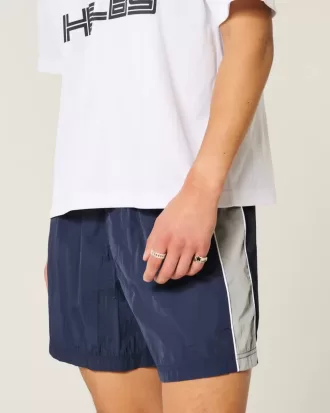 Pantaloncini da calcio larghi a metà coscia