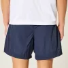 Pantaloncini da calcio larghi a metà coscia Pantaloncini da calcio larghi a metà coscia