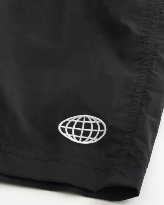 Pantaloncini da calcio larghi a metà coscia