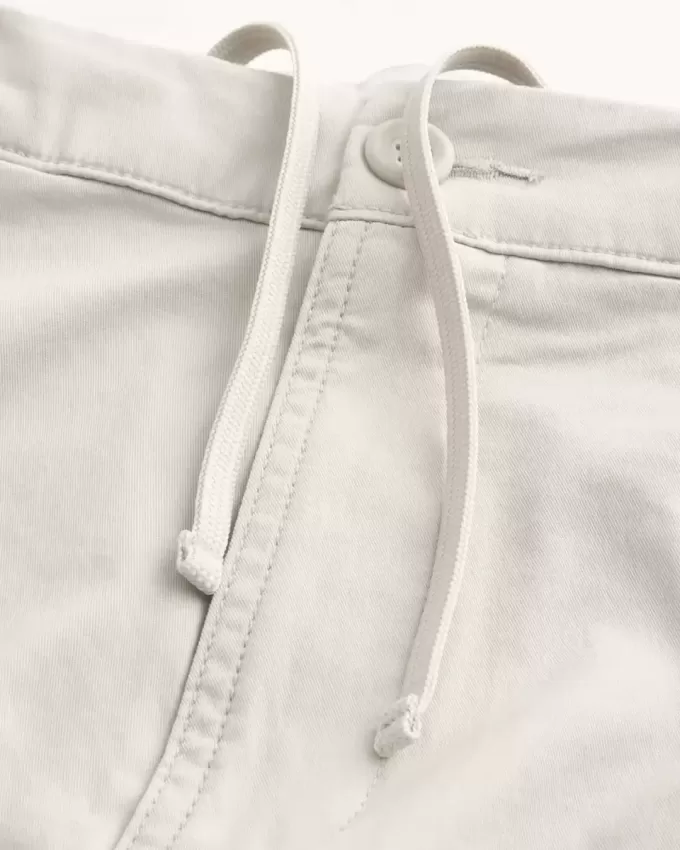Pantaloncini da golf rinfrescanti sopra il ginocchio