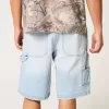 Pantaloncini da pittore in denim larghi e lavaggio chiaro