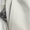 Pantaloncini da tennis sopra il ginocchio