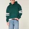 Pantaloncini di jeans larghi sopra il ginocchio
