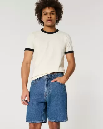 Pantaloncini di jeans larghi sopra il ginocchio