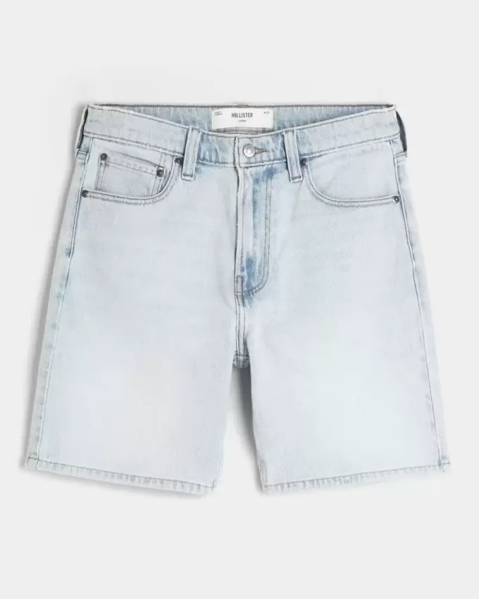 Pantaloncini di jeans larghi sopra il ginocchio