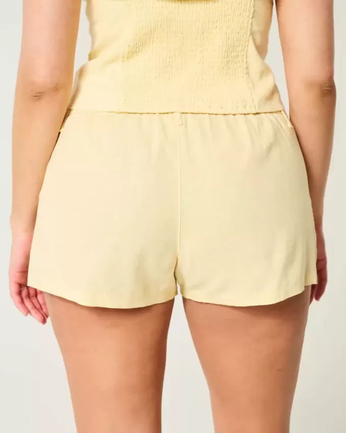 Pantaloncini Hollister Livvy in misto lino a vita bassa Pantaloncini Hollister Livvy in misto lino a vita bassa