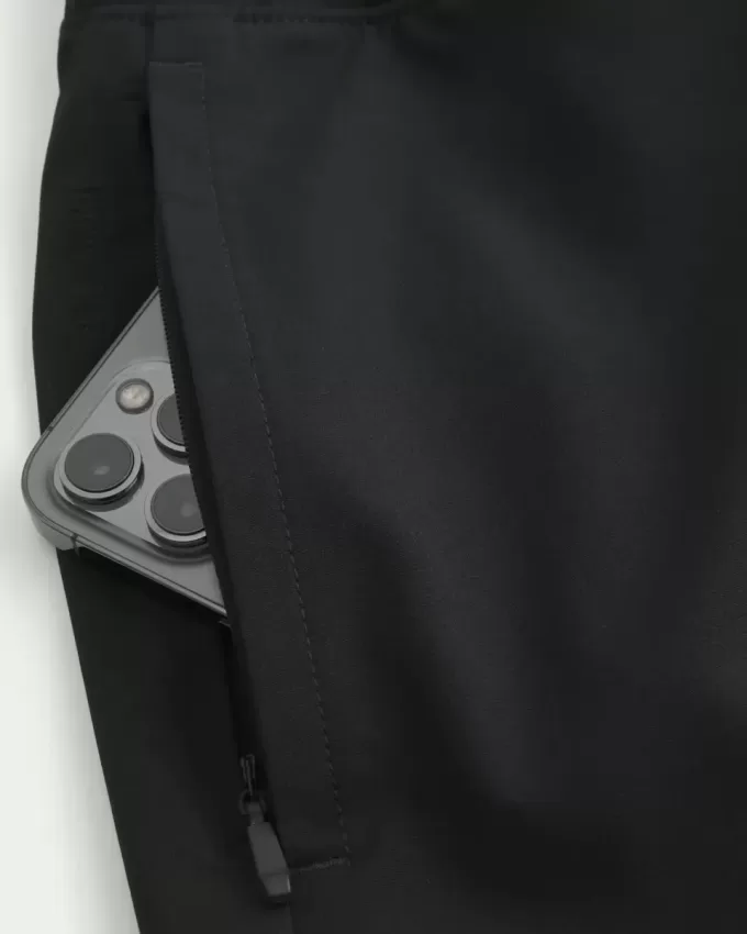 Pantaloncini ibridi attivi a metà coscia