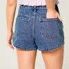 Pantaloncini in denim a trapezio con ricamo floreale e vita alta, lavaggio medio Pantaloncini in denim a trapezio con ricamo floreale e vita alta, lavaggio medio