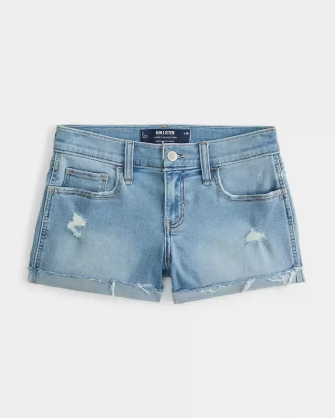 Pantaloncini in denim chiaro effetto used a vita bassa Pantaloncini in denim chiaro effetto used a vita bassa