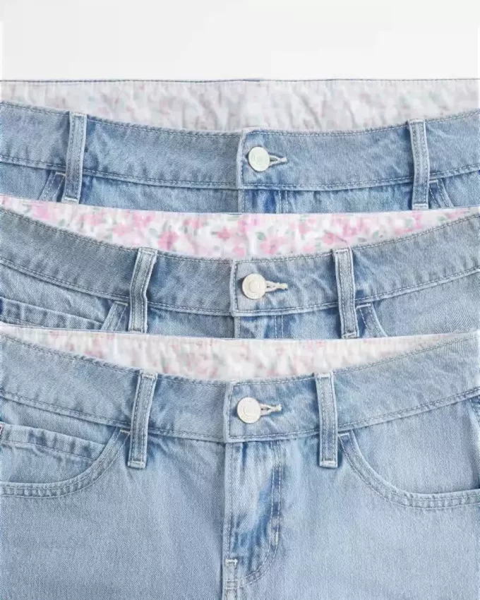 Pantaloncini in denim larghi a vita bassa con lavaggio medio, 5″ Pantaloncini in denim larghi a vita bassa con lavaggio medio, 5″
