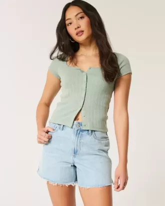 Pantaloncini in denim leggero e rilassato a vita alta Curvy da 5″