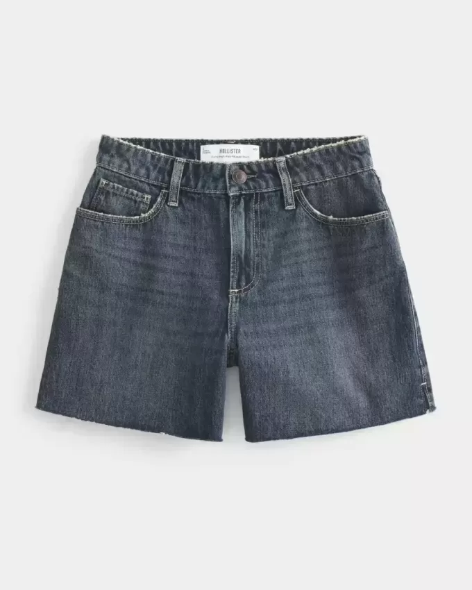 Pantaloncini in denim morbidi e a vita alta con lavaggio scuro, 5″ Pantaloncini in denim morbidi e a vita alta con lavaggio scuro, 5″