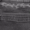 Pantaloncini in denim super larghi con grafica a fiamma