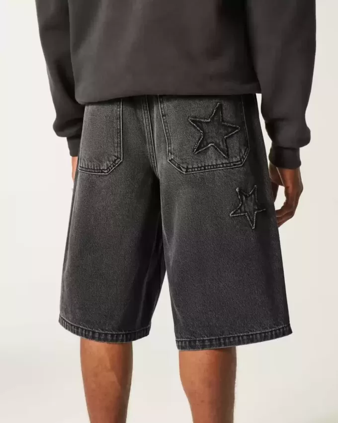 Pantaloncini in denim super larghi con grafica a stella