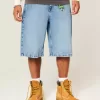 Pantaloncini in denim super larghi con grafica a teschio