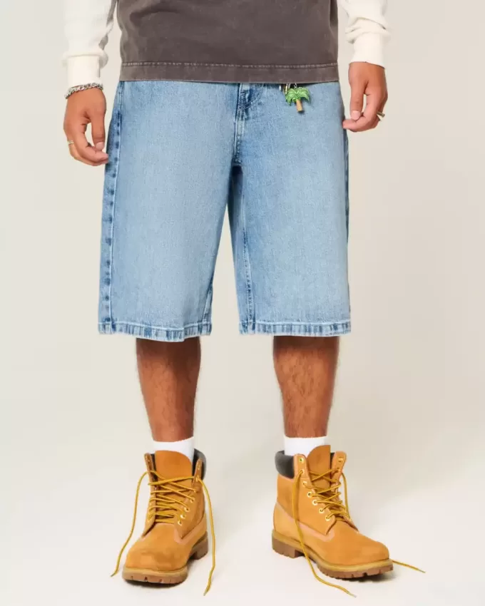 Pantaloncini in denim super larghi con grafica a teschio