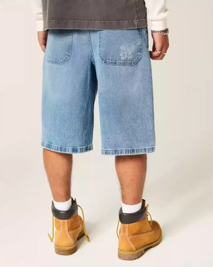 Pantaloncini in denim super larghi con grafica a teschio