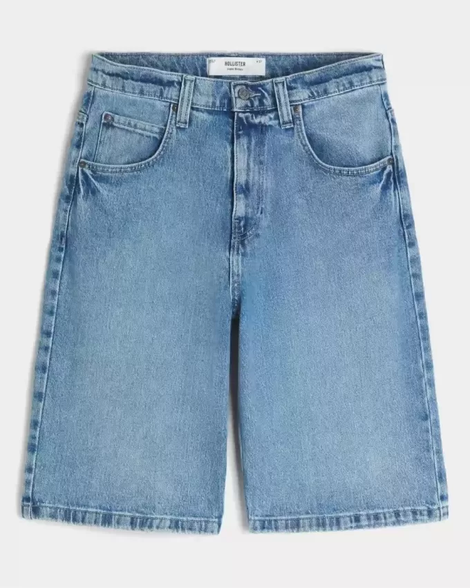 Pantaloncini in denim super larghi con grafica a teschio
