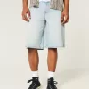 Pantaloncini in denim super larghi con grafica Dice e lavaggio chiaro