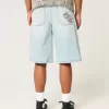 Pantaloncini in denim super larghi con grafica Dice e lavaggio chiaro