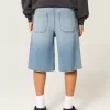 Pantaloncini in denim super larghi con lavaggio medio