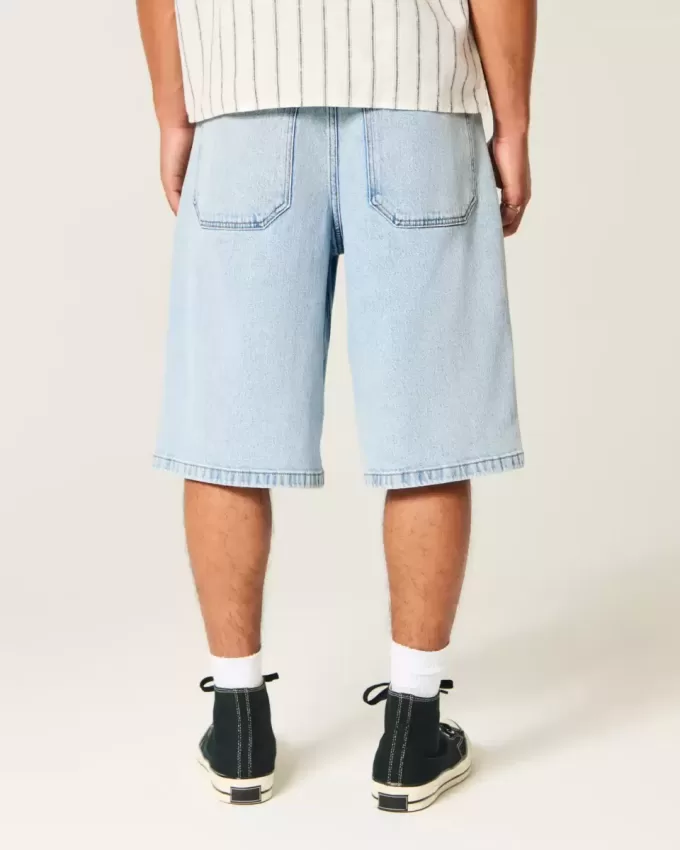 Pantaloncini in denim super larghi lavaggio chiaro