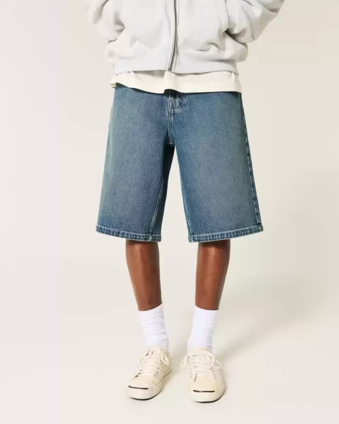 Pantaloncini in denim super larghi lavaggio scuro sotto il ginocchio