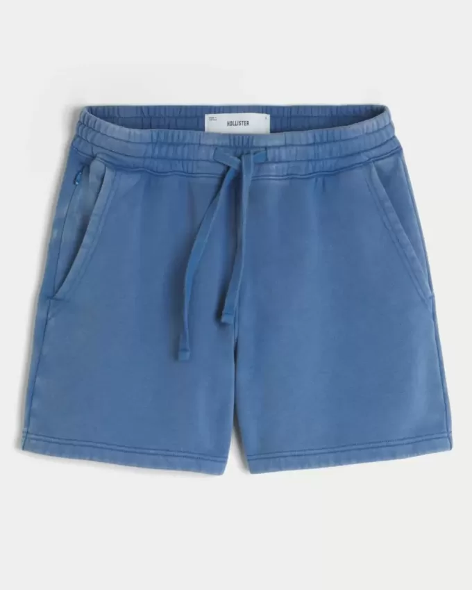 Pantaloncini in pile a metà coscia