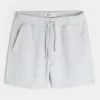 Pantaloncini in pile a metà coscia