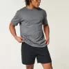 Pantaloncini in pile rinfrescanti a metà coscia