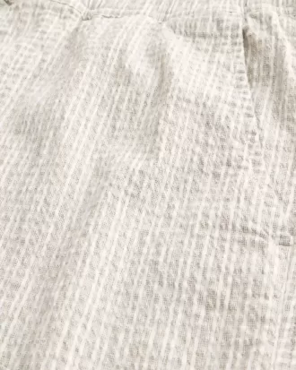 Pantaloncini in seersucker misto lino a metà coscia