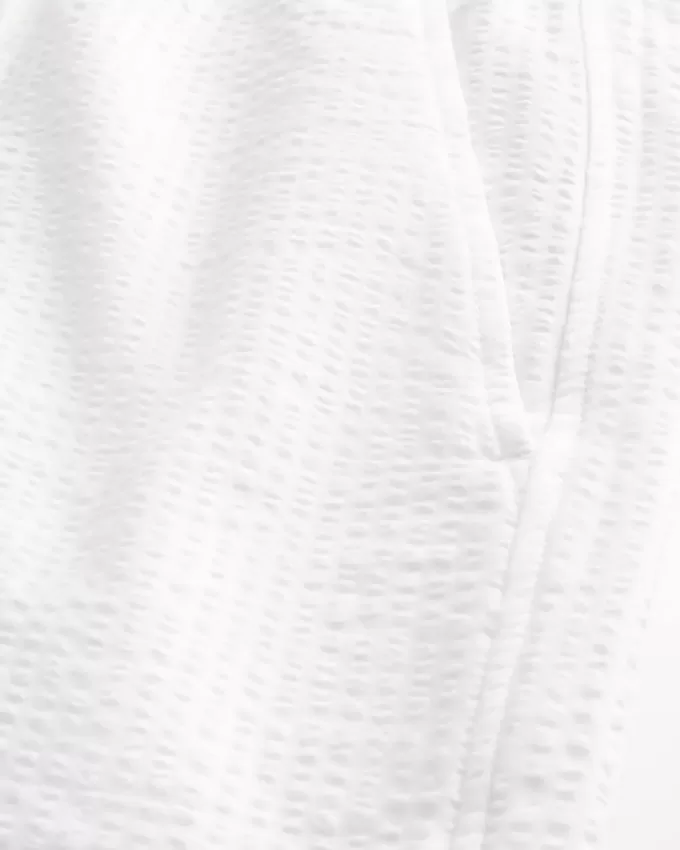 Pantaloncini in seersucker misto lino a metà coscia