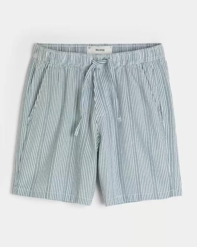 Pantaloncini in seersucker sopra il ginocchio