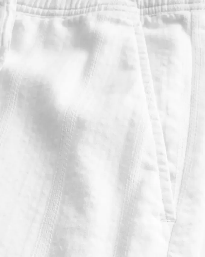 Pantaloncini in seersucker sopra il ginocchio