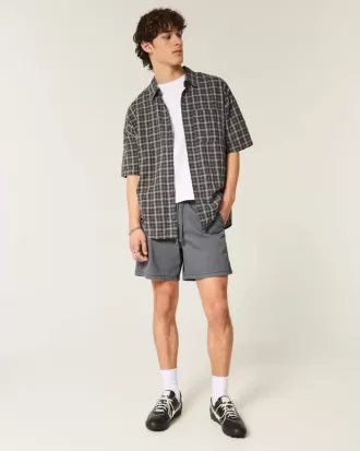 Pantaloncini in twill a metà coscia