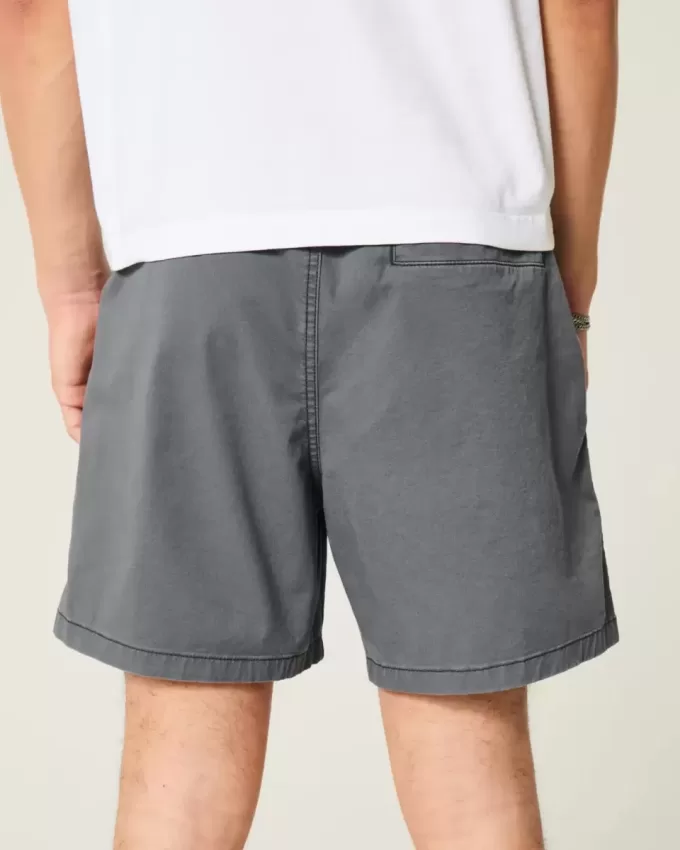 Pantaloncini in twill a metà coscia