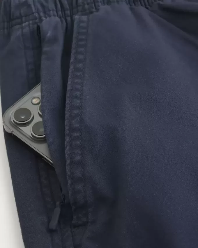 Pantaloncini in twill a metà coscia